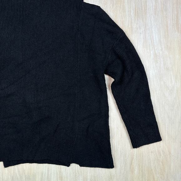 Lysse Black Riley Cold Shoulder Cut-Out V-Neck Rib Knit Pullover Sweater Large - Picture 8 of 13